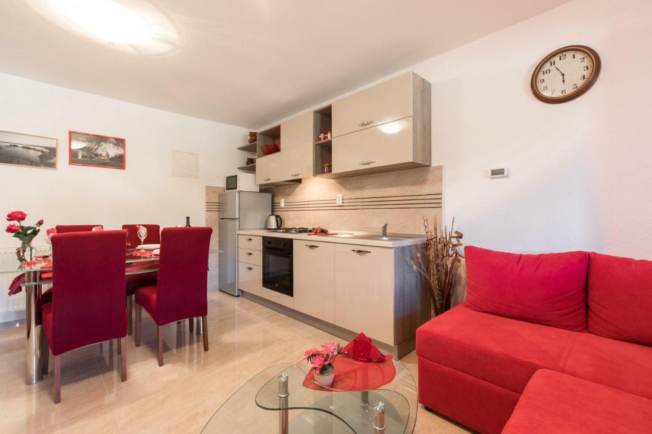 Doris, Nenadici Apartment Nenadici (Krk)